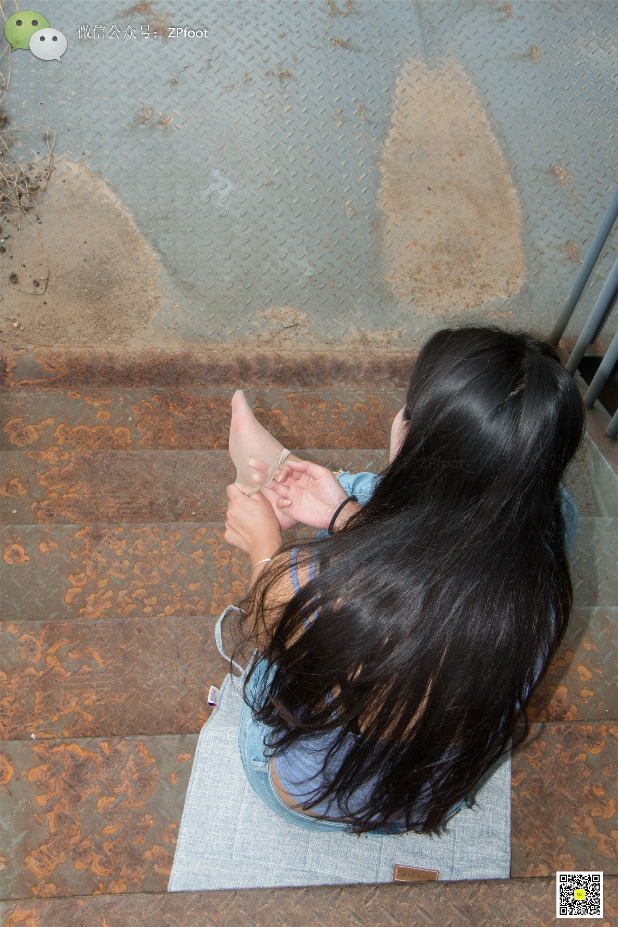 LSS山茶摄影 NO.010 芍药的短丝裸足